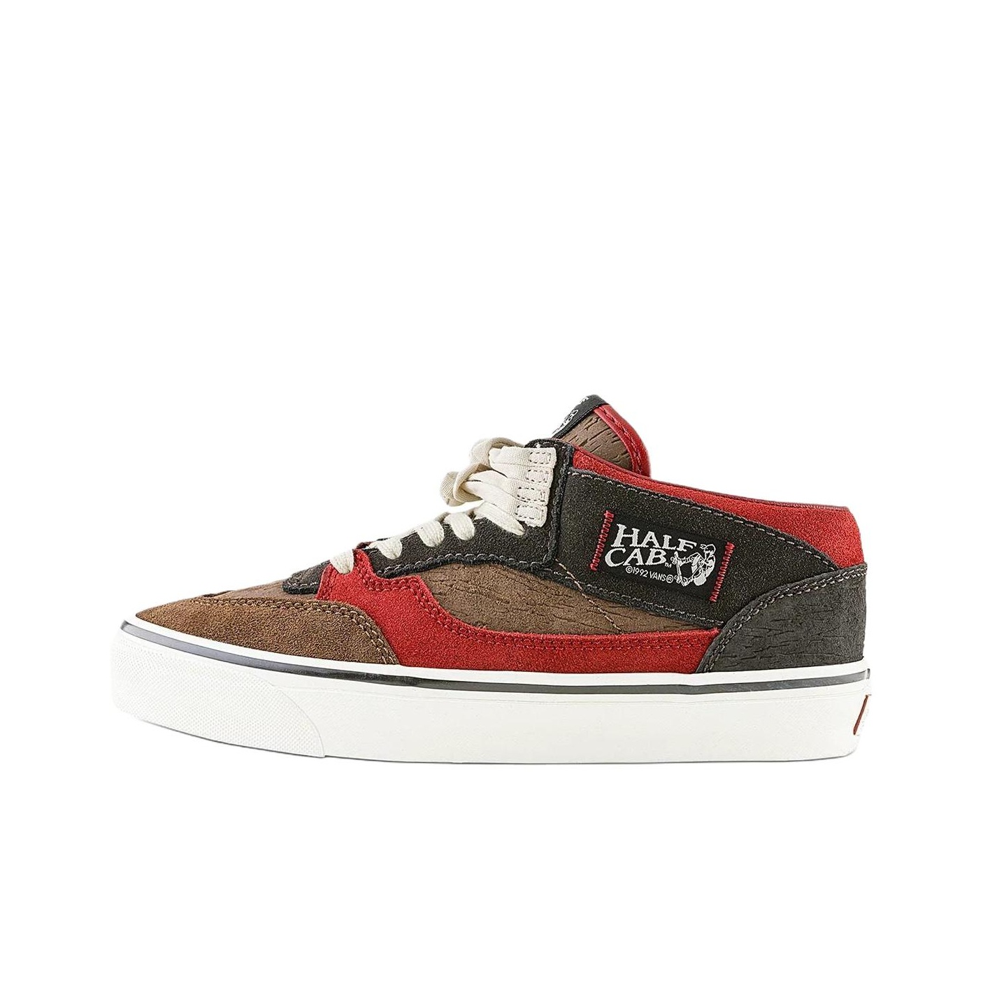 Vans Shoes Authentic - รองเท้าสเก็ตบอร์ด Vans x Bolin Half Cab